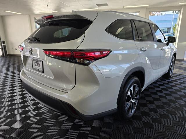 2023 Toyota Highlander XLE 2023 Toyota Highlander XLE