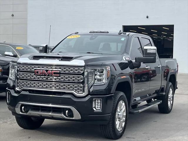 2020 GMC Sierra 2500HD 4WD Crew Cab Standard Bed Denali