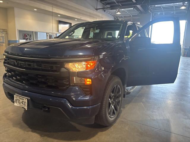 2022 Chevrolet Silverado 1500 2WD Crew Cab Short Bed Custom