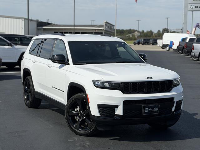 2023 Jeep Grand Cherokee L Altitude 4x4 2023 Jeep Grand Cherokee L Altitude 4x4