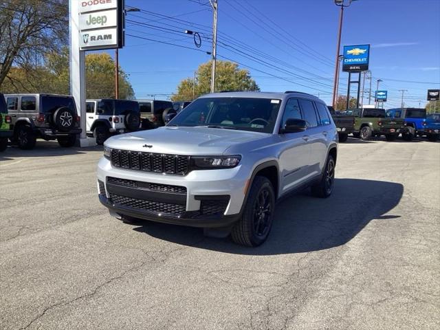 2025 Jeep Grand Cherokee GRAND CHEROKEE L ALTITUDE X 4X4