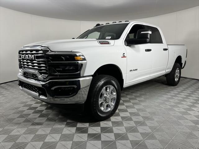 2025 RAM 2500 Big Horn Crew Cab 4x4 64 Box 2025 RAM 2500 Big Horn Crew Cab 4x4 64 Box