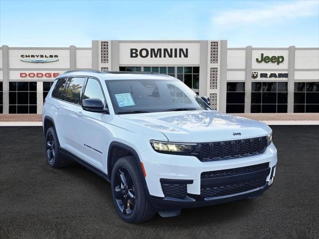 2023 Jeep Grand Cherokee Limited 4x4 2023 Jeep Grand Cherokee Limited 4x4