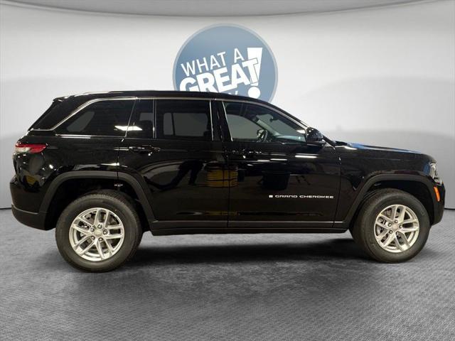 2025 Jeep Grand Cherokee GRAND CHEROKEE LAREDO X 4X4 2025 Jeep Grand Cherokee GRAND CHEROKEE LAREDO X 4X4