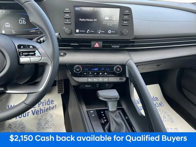 2025 Hyundai Elantra SEL Sport