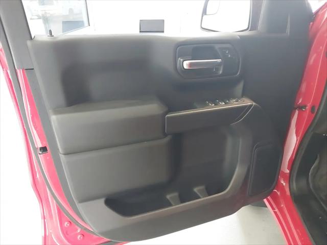 2025 Chevrolet Silverado 1500 4WD Crew Cab Short Bed Custom