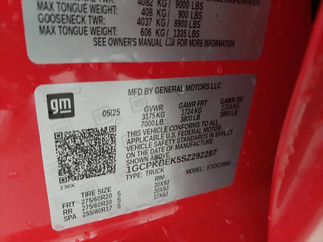2025 Chevrolet Silverado 1500 4WD Crew Cab Short Bed Custom