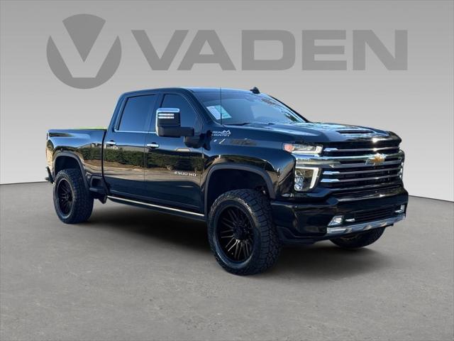 2022 Chevrolet Silverado 2500HD 4WD Crew Cab Standard Bed High Country 2022 Chevrolet Silverado 2500HD 4WD Crew Cab Standard Bed High Country