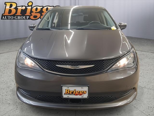 2021 Chrysler Voyager L 2021 Chrysler Voyager L