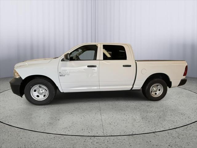 2020 RAM 1500 Classic Tradesman Crew Cab 4x2 57 Box 2020 RAM 1500 Classic Tradesman Crew Cab 4x2 57 Box