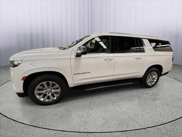 2023 Chevrolet Suburban 4WD Premier