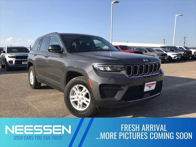 2024 Jeep Grand Cherokee Laredo 4x4