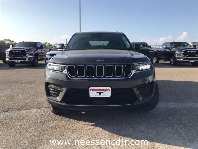 2024 Jeep Grand Cherokee Laredo 4x4