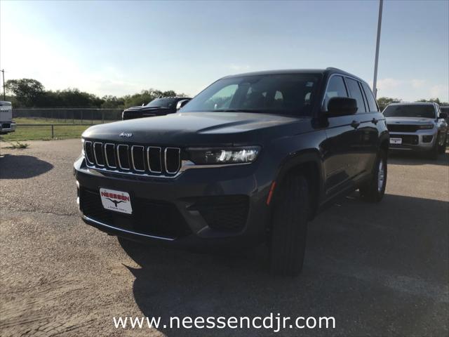 2024 Jeep Grand Cherokee Laredo 4x4