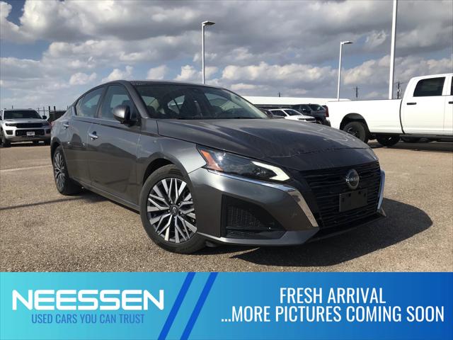 2023 Nissan Altima SV FWD