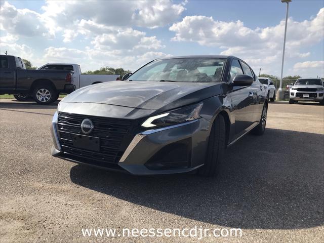2023 Nissan Altima SV FWD