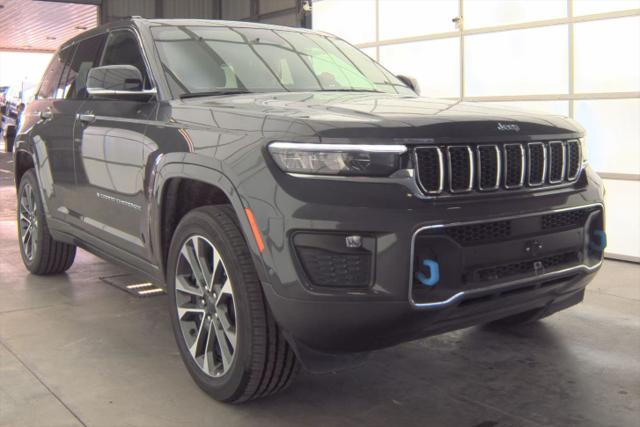 2022 Jeep Grand Cherokee 4xe Overland 4x4 2022 Jeep Grand Cherokee 4xe Overland 4x4