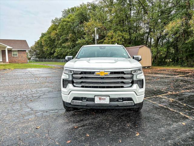 2023 Chevrolet Silverado 1500 4WD Crew Cab Short Bed High Country