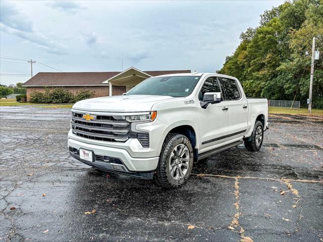 2023 Chevrolet Silverado 1500 4WD Crew Cab Short Bed High Country