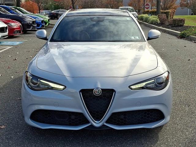 2022 Alfa Romeo Giulia Ti RWD 2022 Alfa Romeo Giulia Ti RWD
