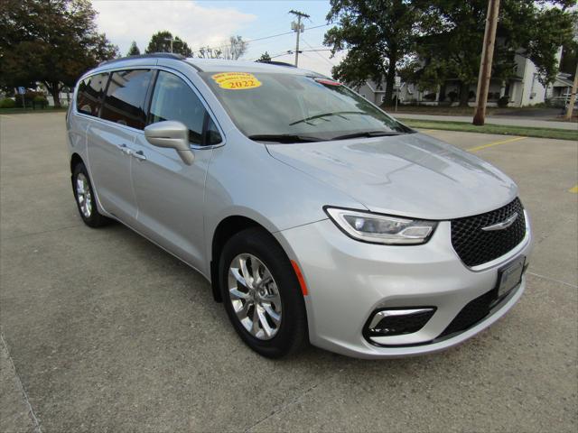 2022 Chrysler Pacifica Touring L AWD