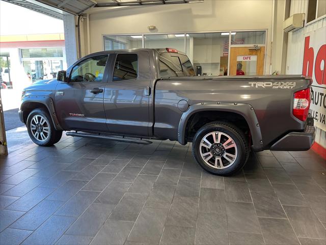 2018 Toyota Tundra SR5 5.7L V8 2018 Toyota Tundra SR5 5.7L V8