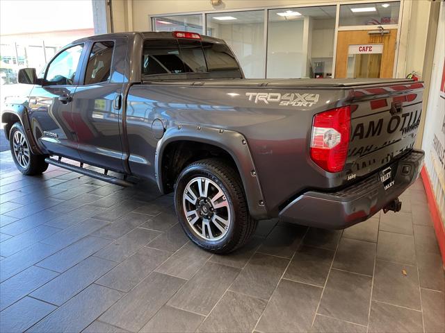 2018 Toyota Tundra SR5 5.7L V8 2018 Toyota Tundra SR5 5.7L V8