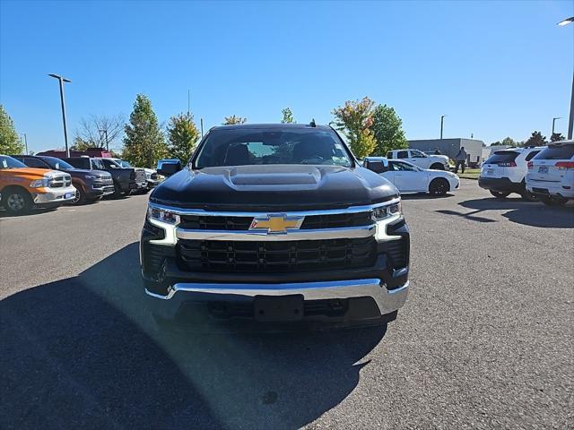 2023 Chevrolet Silverado 1500 4WD Crew Cab Standard Bed LT
