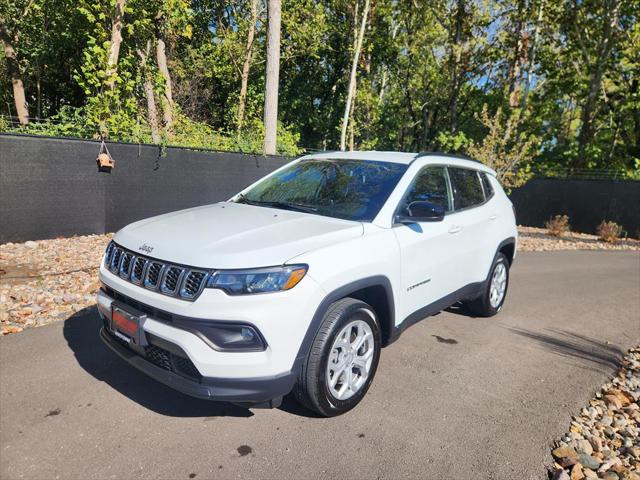 2024 Jeep Compass Latitude 4x4 2024 Jeep Compass Latitude 4x4