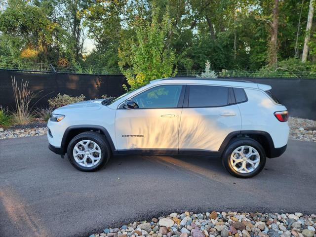 2024 Jeep Compass Latitude 4x4 2024 Jeep Compass Latitude 4x4