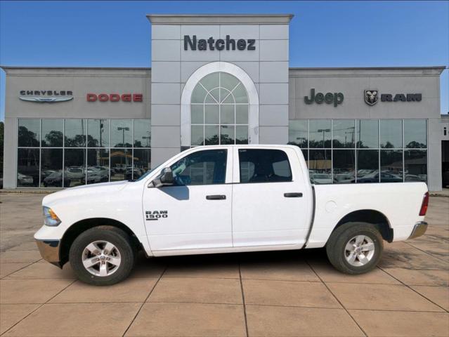 2023 RAM 1500 Classic SLT Crew Cab 4x4 57 Box