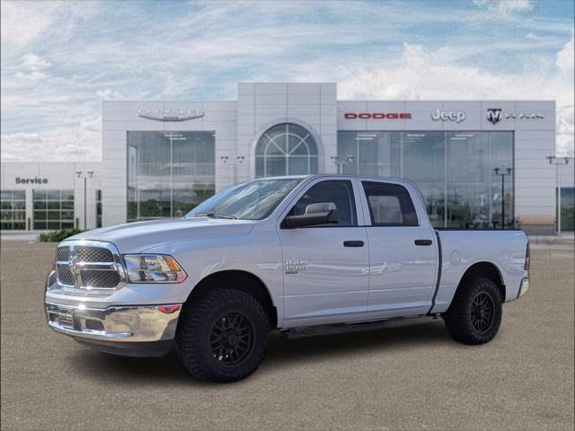 2023 RAM 1500 Classic SLT Crew Cab 4x4 57 Box