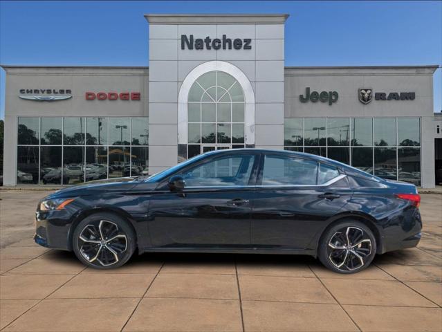 2025 Nissan Altima SR AWD 2025 Nissan Altima SR AWD