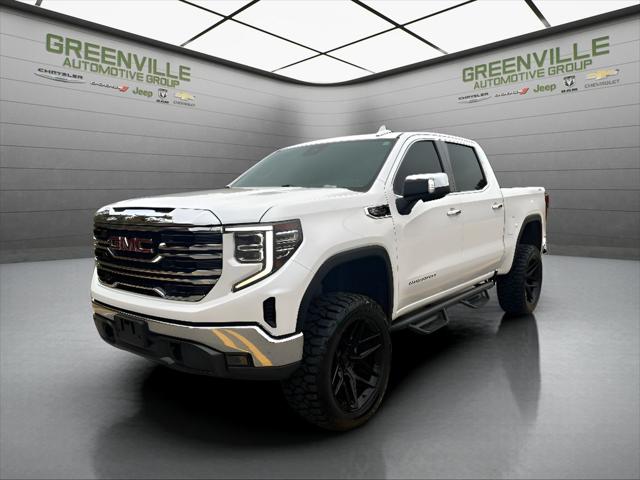 2022 GMC Sierra 1500 4WD Crew Cab Short Box SLT 2022 GMC Sierra 1500 4WD Crew Cab Short Box SLT