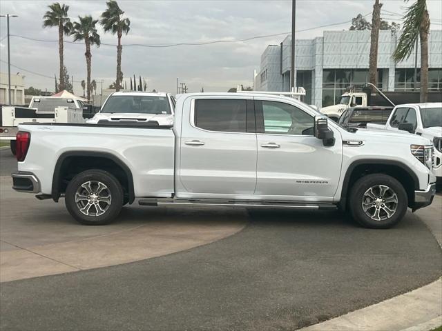 2026 GMC Sierra 1500 Crew Cab, Standard Bed, SLT, 4WD