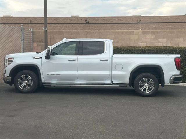2026 GMC Sierra 1500 Crew Cab, Standard Bed, SLT, 4WD