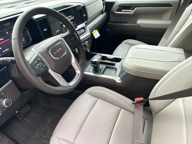 2026 GMC Sierra 1500 Crew Cab, Standard Bed, SLT, 4WD
