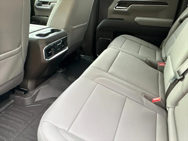 2026 GMC Sierra 1500 Crew Cab, Standard Bed, SLT, 4WD