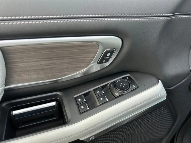 2025 Ford Expedition Platinum MAX