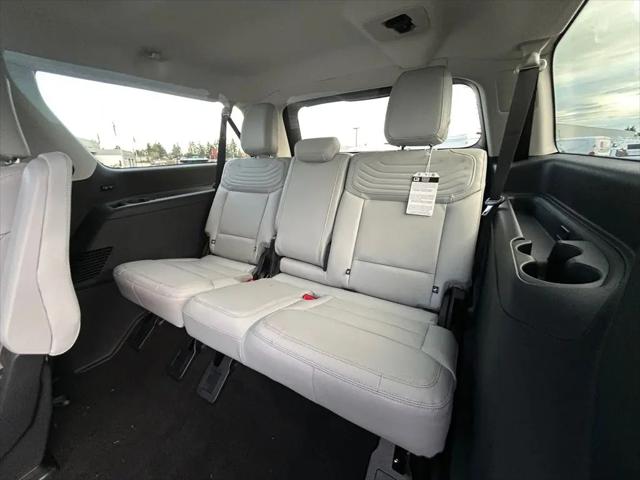 2025 Ford Expedition Platinum MAX