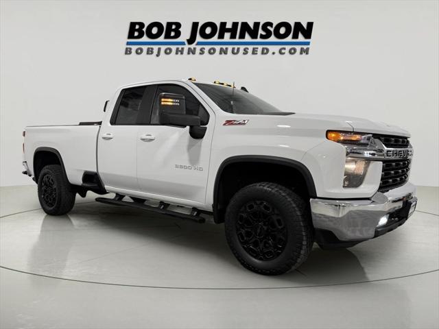 2022 Chevrolet Silverado 3500HD 4WD Double Cab Long Bed LT