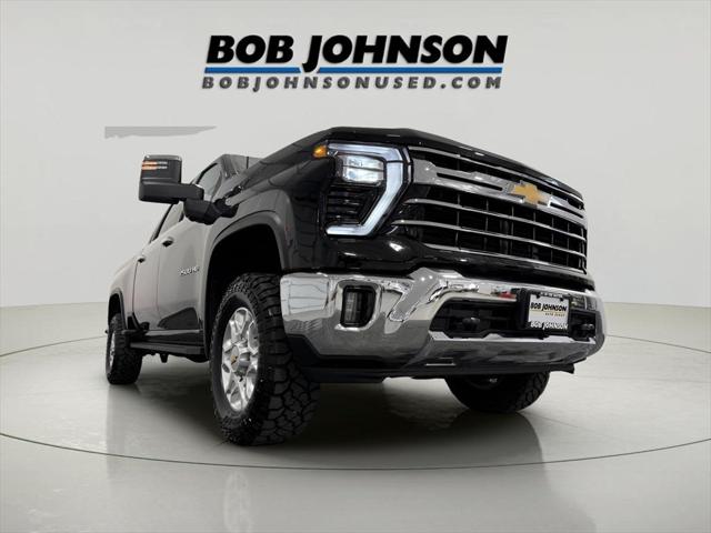 2025 Chevrolet Silverado 2500HD 4WD Crew Cab Standard Bed LTZ