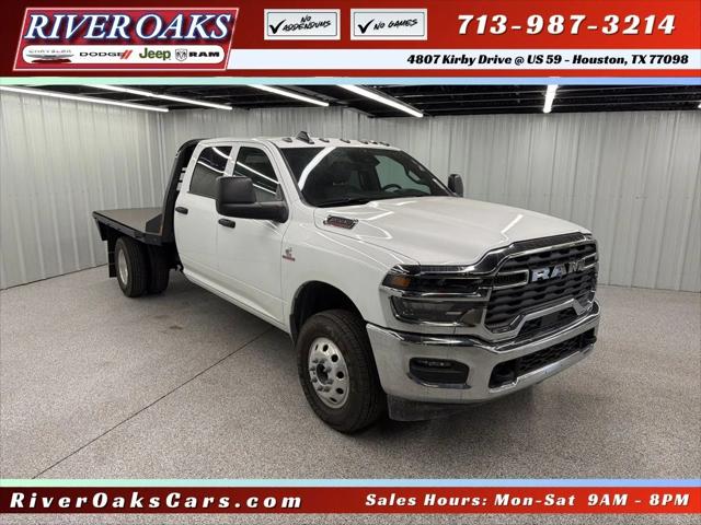 2026 RAM Ram 3500 Chassis Cab RAM 3500 TRADESMAN CREW CAB CHASSIS 4X4 60 CA 2026 RAM Ram 3500 Chassis Cab RAM 3500 TRADESMAN CREW CAB CHASSIS 4X4 60 CA
