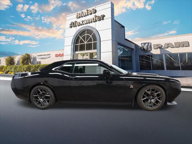 2016 Dodge Challenger R/T Scat Pack