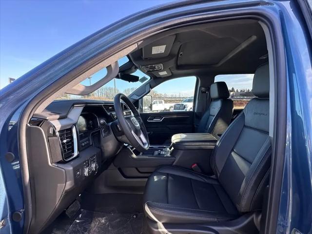 2026 GMC Sierra 2500HD Crew Cab, Standard Bed, Denali, 4WD