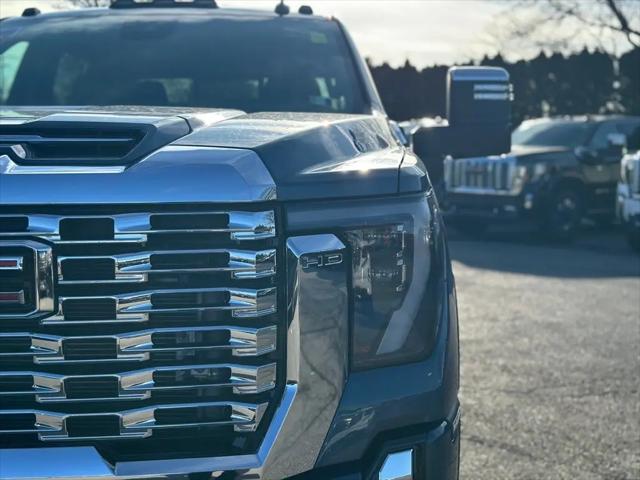 2026 GMC Sierra 2500HD Crew Cab, Standard Bed, Denali, 4WD