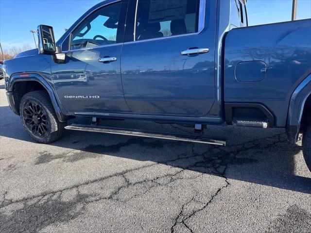 2026 GMC Sierra 2500HD Crew Cab, Standard Bed, Denali, 4WD
