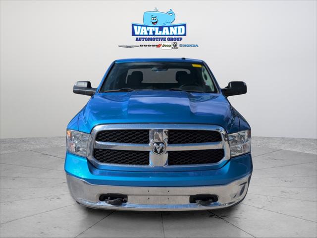 2022 RAM 1500 Classic Tradesman Crew Cab 4x4 57 Box 2022 RAM 1500 Classic Tradesman Crew Cab 4x4 57 Box