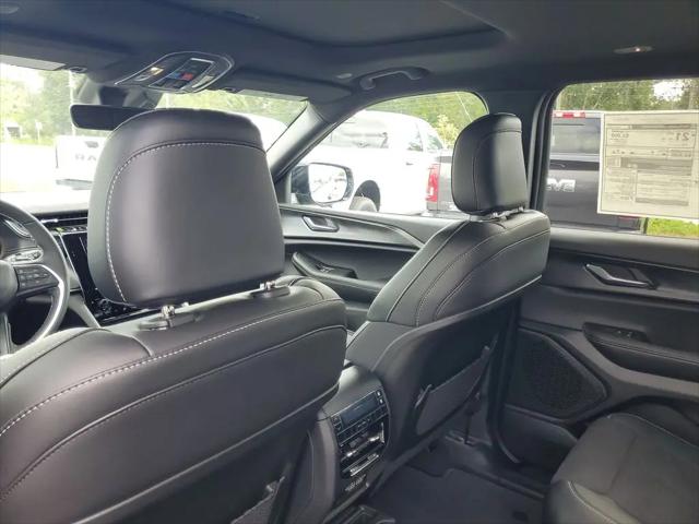 2025 Jeep Grand Cherokee L Altitude X 4x4