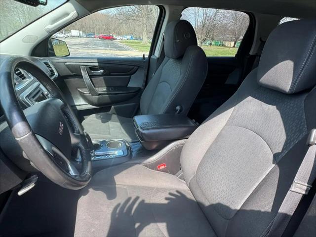 2016 GMC Acadia SLE-2